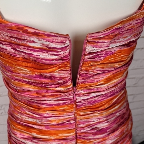 𝅺CARMEN Marc Valvo Printed Silk Halterneck Dress - Picture 7 of 14